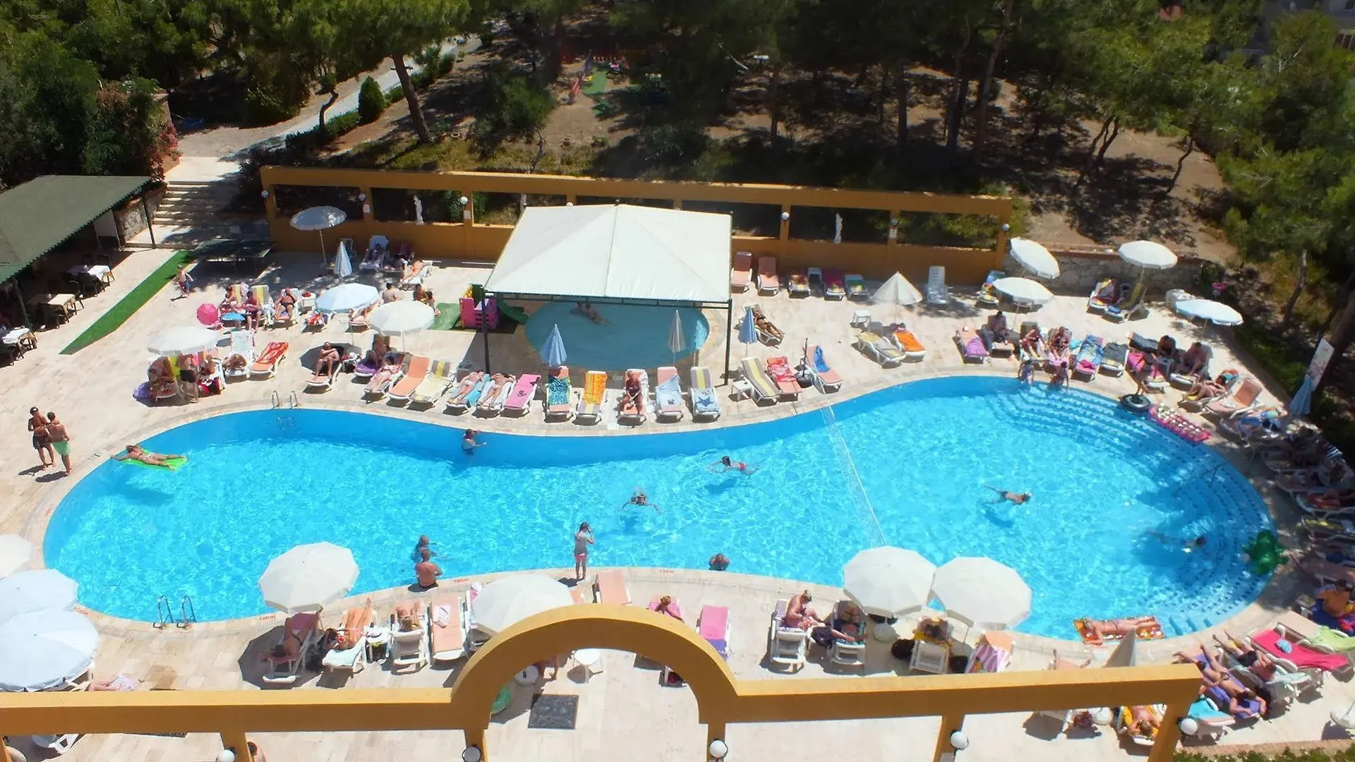 Aparthotel Tuntas Family Suites Kusadasi